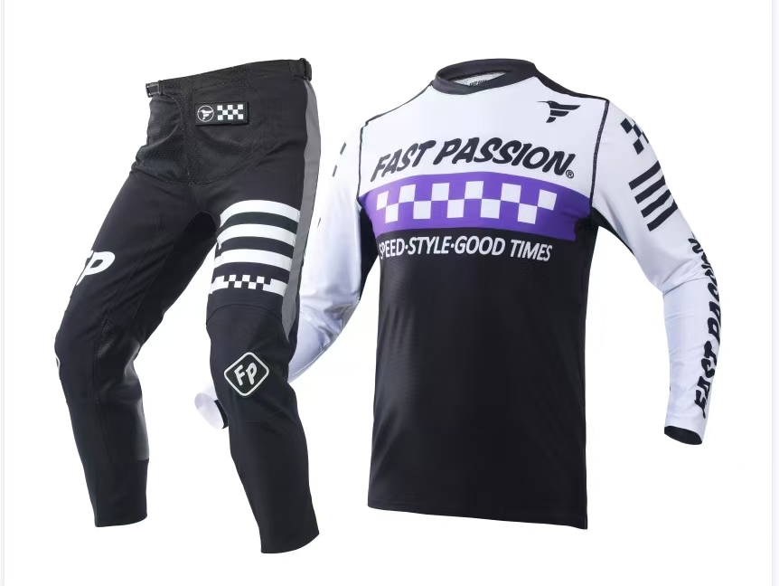 2025 ファストパッション フォックス モトクロス ギアセ - Motorcycle Gear Sleeve のレビューと価格