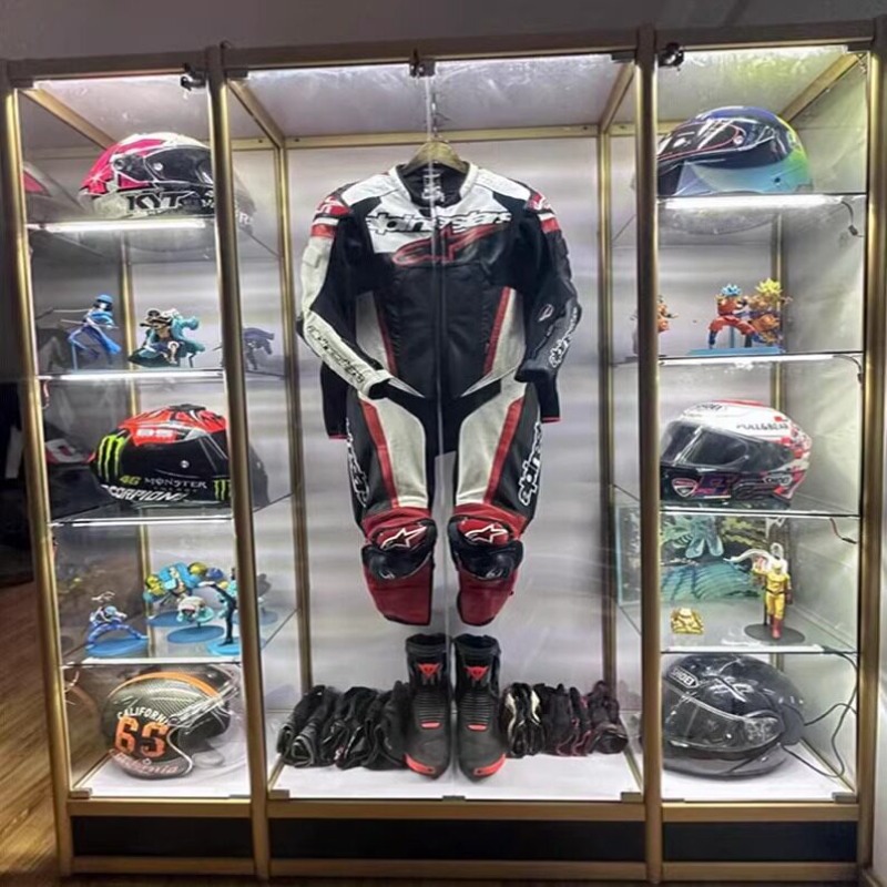 オートバイヘルメット陳列棚 サイクリングウェア陳列設備 オー - Motorcycle Gear Display Rack のレビューと価格